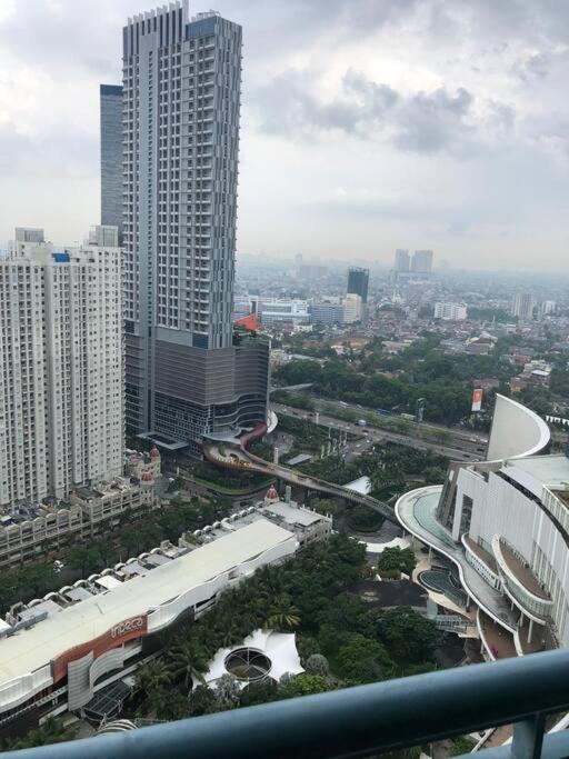 Central Park Residences จาการ์ตา ภายนอก รูปภาพ
