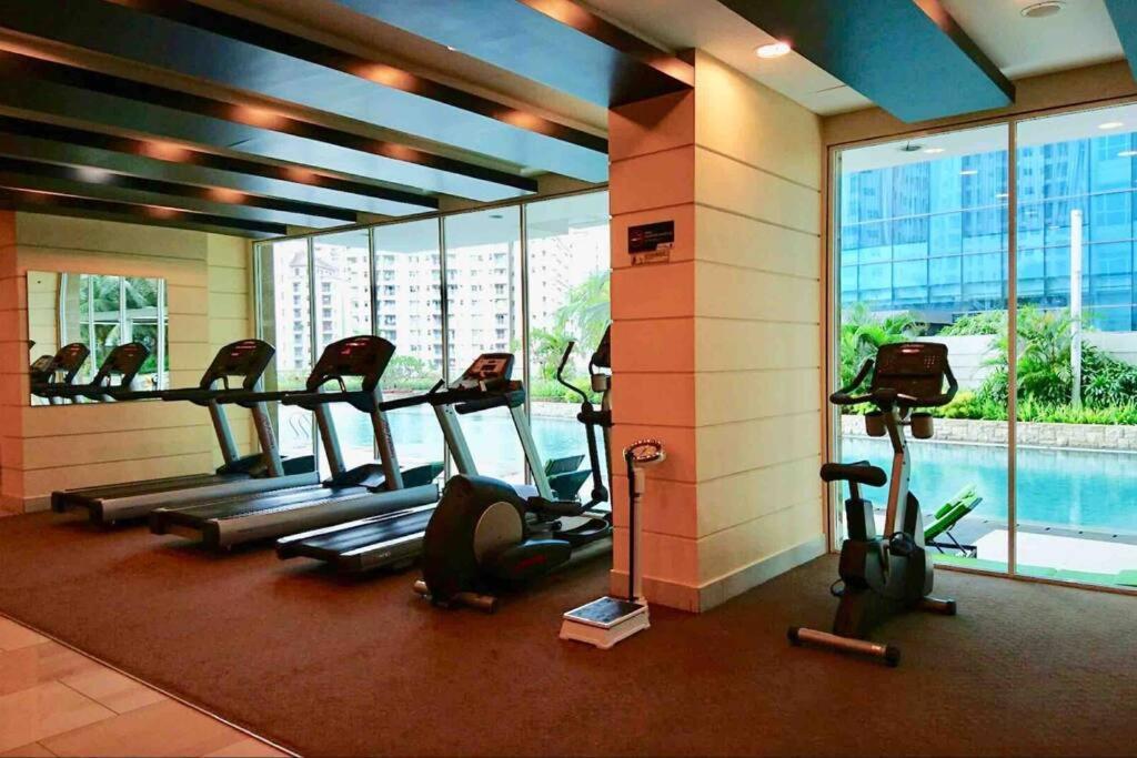 Central Park Residences จาการ์ตา ภายนอก รูปภาพ