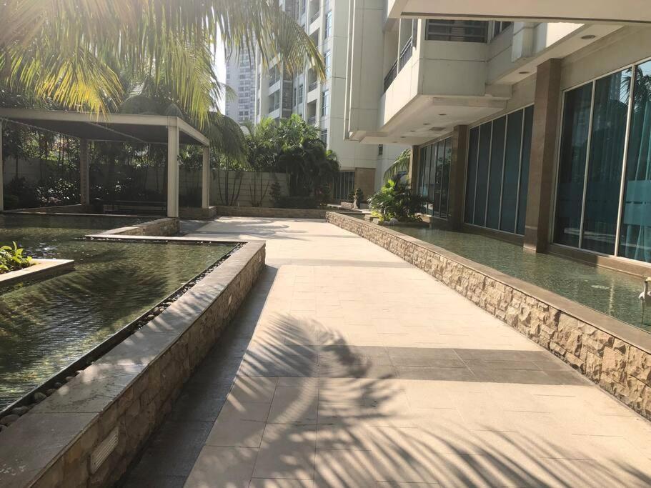 Central Park Residences จาการ์ตา ภายนอก รูปภาพ