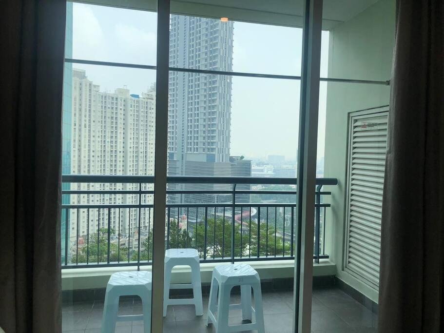 Central Park Residences จาการ์ตา ภายนอก รูปภาพ